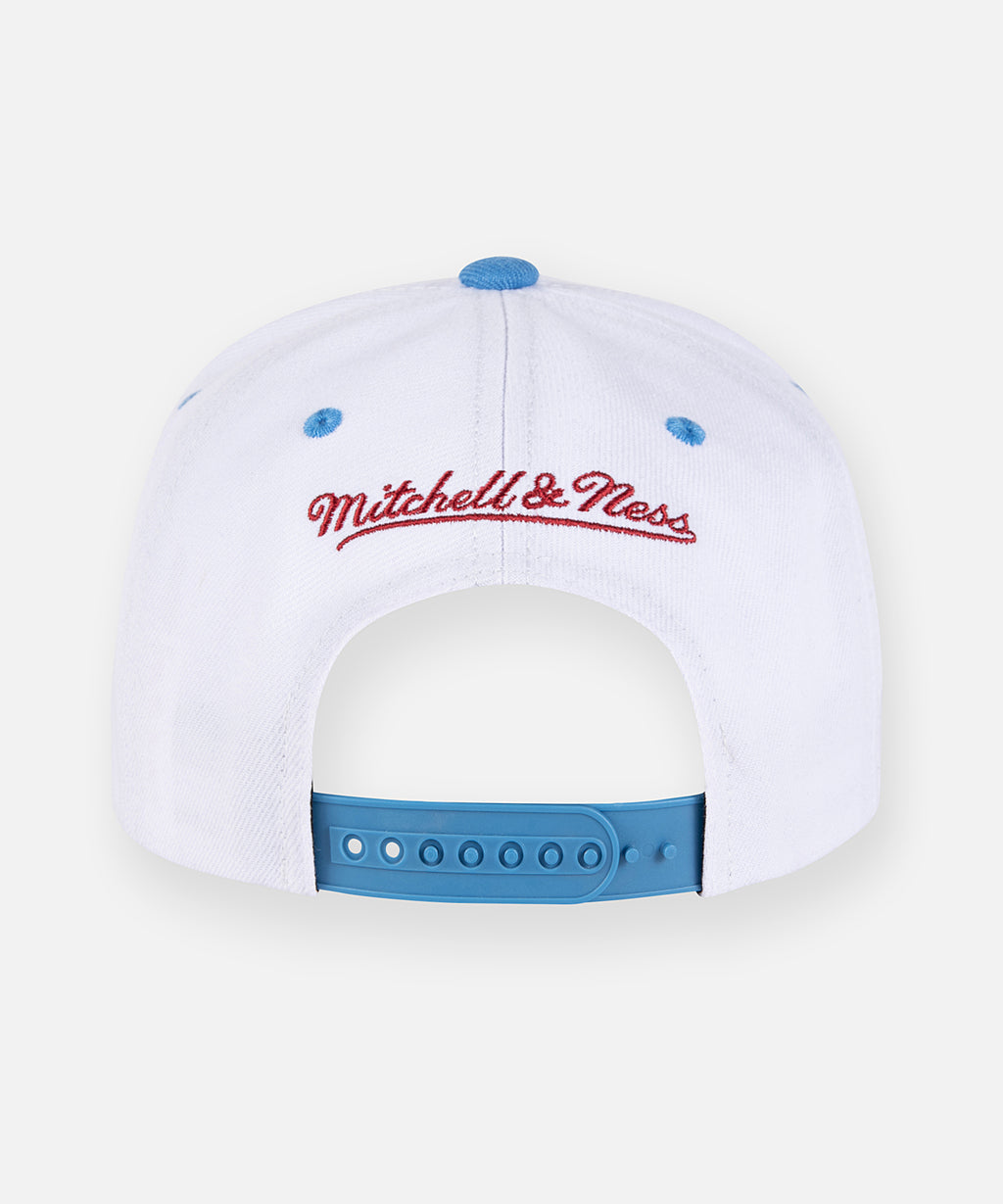  Mitchell & Ness embroidery on back of Paper Planes University of Greatness A-Frame Curved Visor.