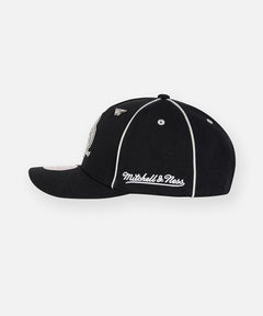  Mitchell & Ness embroidery on Paper Planes PPL A-Frame Curved Visor, color Black.