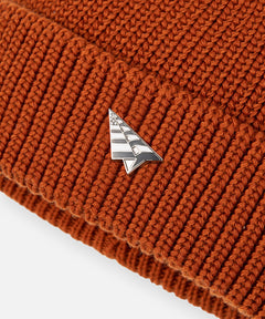  Plane pin on front brim of Paper Planes Wharfman Beanie, color Ginger.