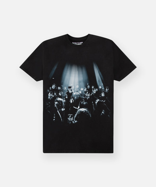 Concert Crowd Tee – Paper Planes