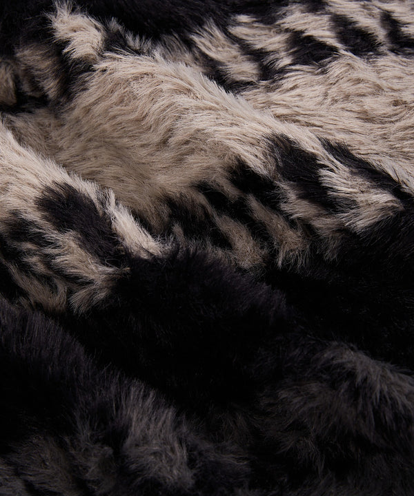 Planes Zig Zag Stitch Fuzzy Cardigan