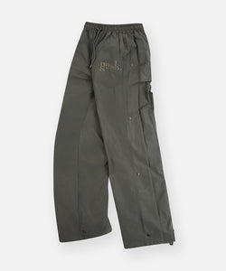 Fashion Geek x Planes Side Snap Convertible Pant