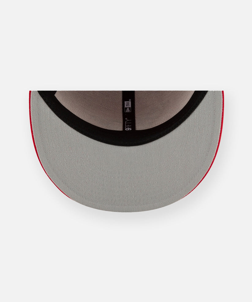 CRIMSON CROWN 9FIFTY SNAPBACK WITH GREY UNDERVISOR