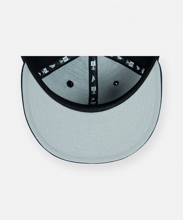 Paper Planes x New York Yankees 9FIFTY Snapback