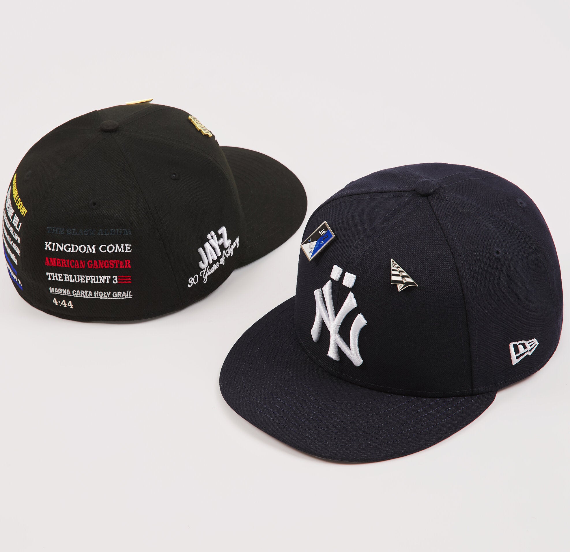 Yankee Stadium JAŸ-Z30 – Paper Planes